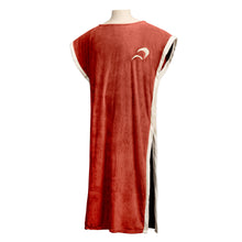 Load image into Gallery viewer, Poncho Woman Sunset Red