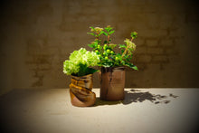 Load image into Gallery viewer, Large Brown Vaze
