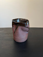 Load image into Gallery viewer, Small Brown Vaze
