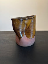 Load image into Gallery viewer, Medium Brown Vaze
