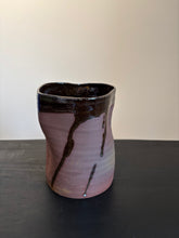 Load image into Gallery viewer, Large Brown Vaze
