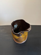 Load image into Gallery viewer, Medium Brown Vaze
