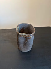 Load image into Gallery viewer, Large Black Chamotte Vaze
